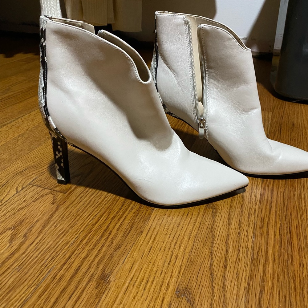 Nine West White Pointed Toe Ankle Booties with Snakeskin Heel